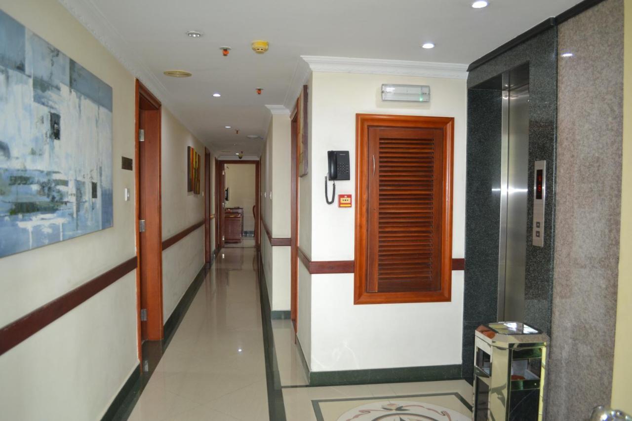 Hotel Nikko Towers Dar es Salaam Exterior photo